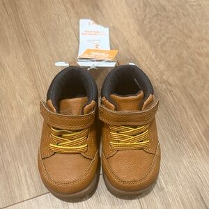 Carter's every step size 3 Tan Sneaker Boots with Yellow laces Velcro